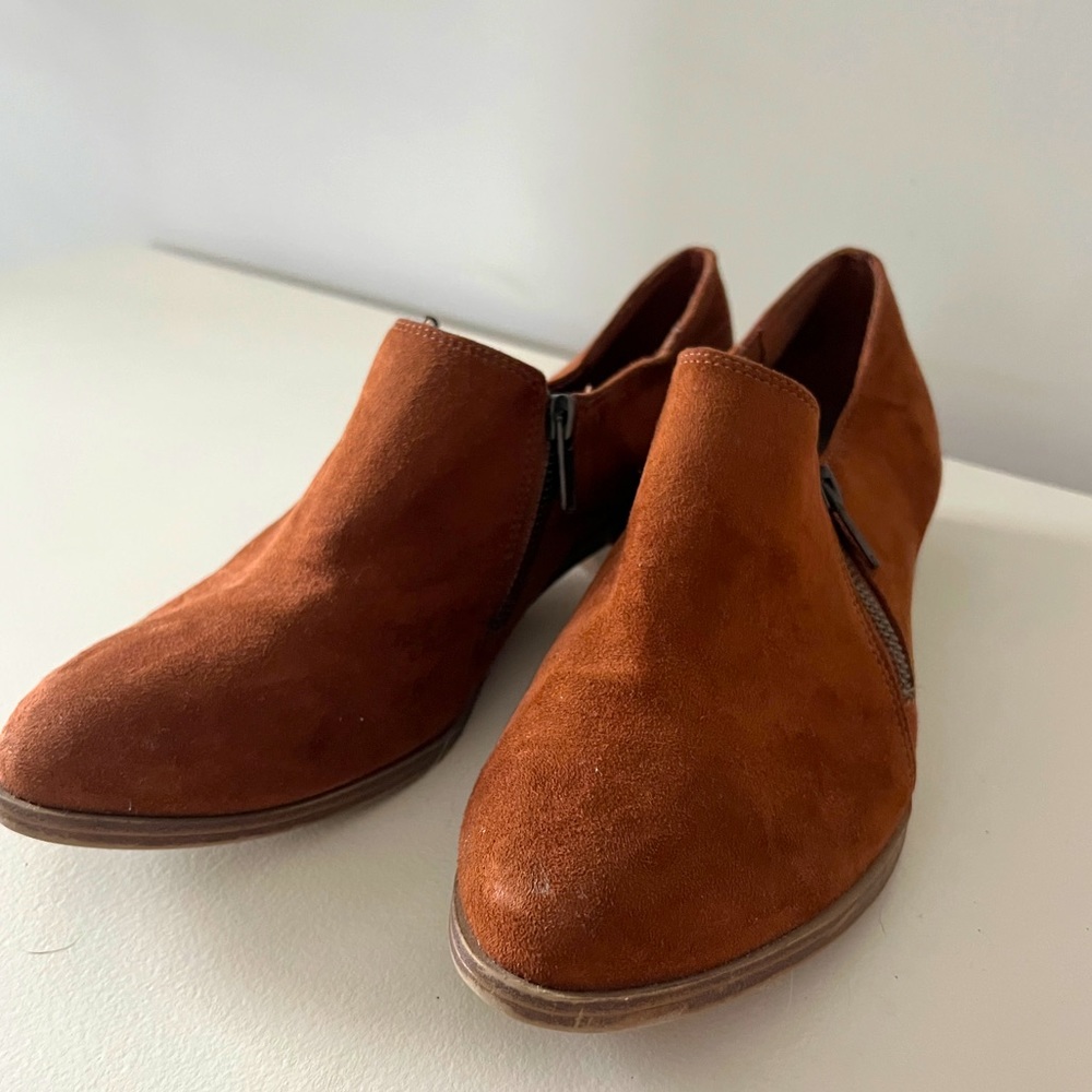 Suede American Eagle Booties